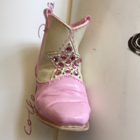 Just the Right Shoe Collection. Design is Rodeo Princess. - Picture 16 of 16